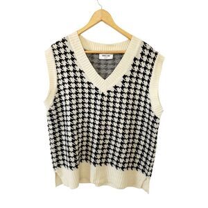Double Zero Black Cream Houndstooth Pattern Oversized V-neck Vest